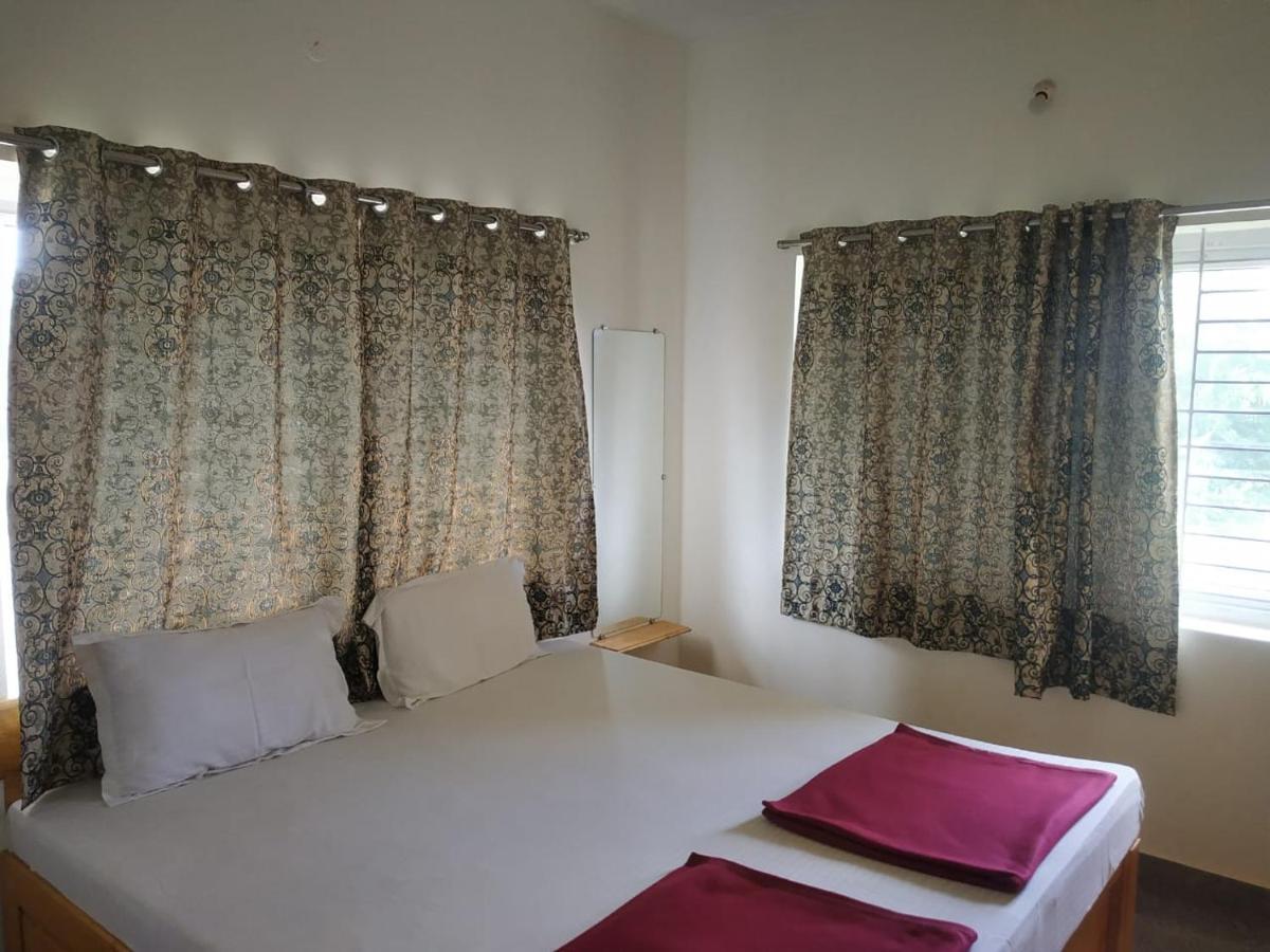 Thirumala INN Yelagiri Bagian luar foto