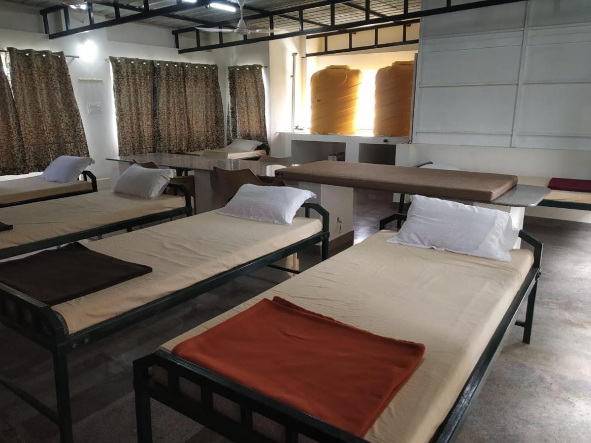 Thirumala INN Yelagiri Bagian luar foto