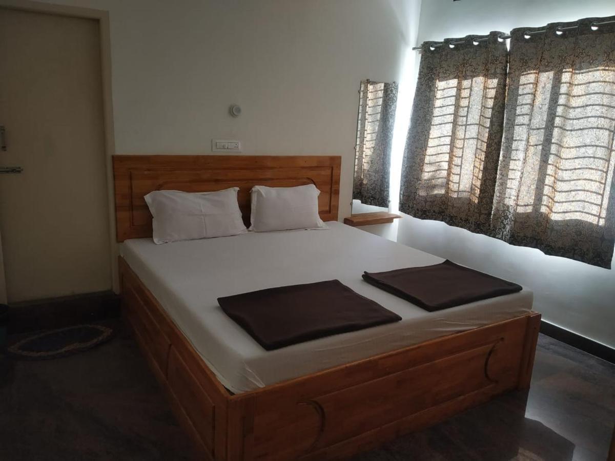 Thirumala INN Yelagiri Bagian luar foto