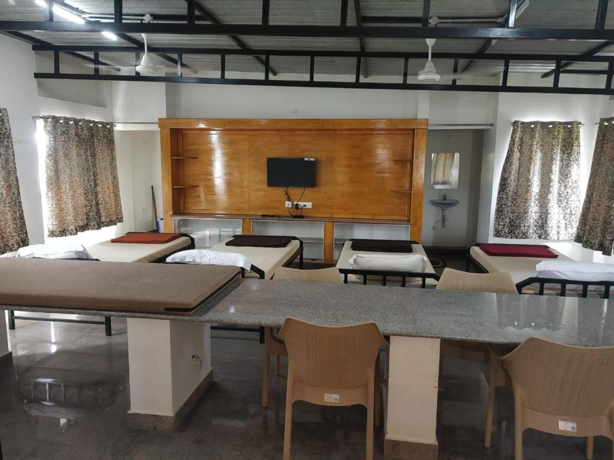 Thirumala INN Yelagiri Bagian luar foto